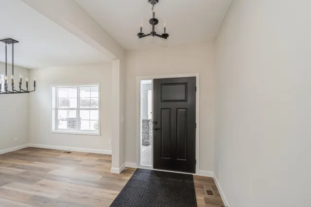 $700,000 | 869 Greywood Boulevard Southwest, Delano, MN 55328