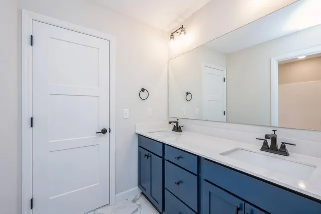 $700,000 | 869 Greywood Boulevard Southwest, Delano, MN 55328