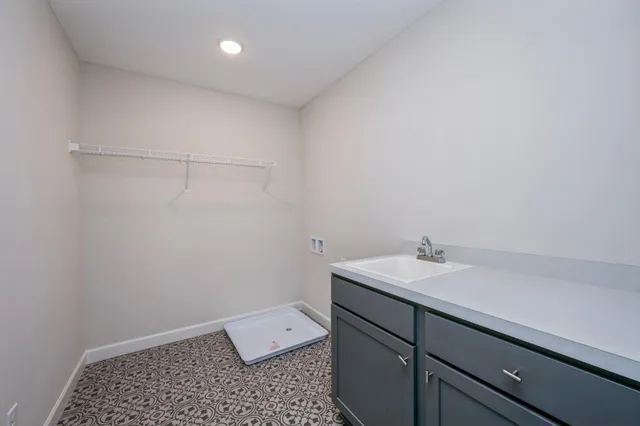 $700,000 | 869 Greywood Boulevard Southwest, Delano, MN 55328