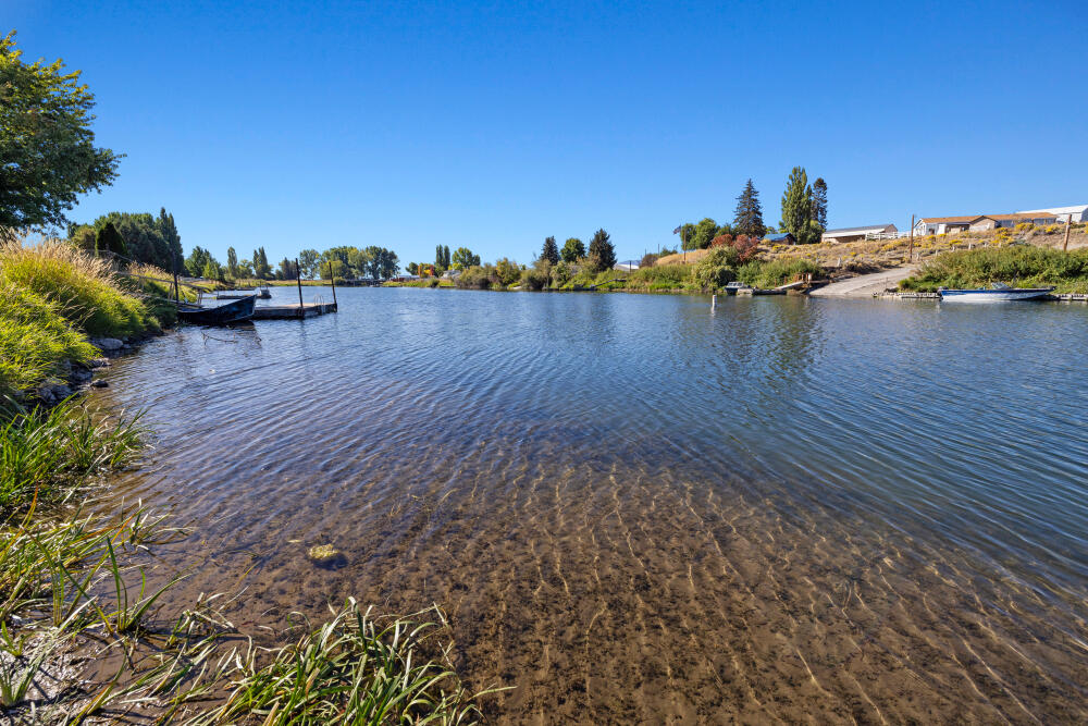 32314 Rivers Drive Chiloquin, OR 97624 - Photo 42 of 58 32314RiversDr-44