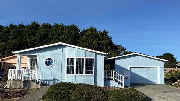$229,000 | 1090 Murray Road, Unit 131, McKinleyville, CA 95519