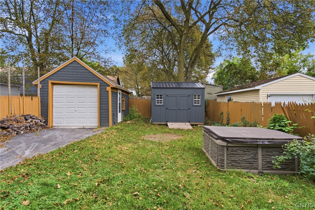 609 Seeley Road Syracuse, NY 13224 - Photo 42 of 44 Gallery Image 42