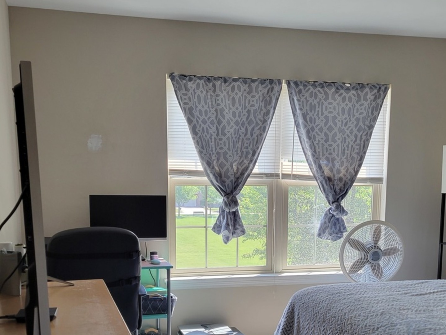 2475 Waterbury Lane Buffalo Grove, IL 60089 - Photo 13 of 19 a bedroom with a bed and a window