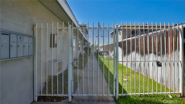 $2,100 | 1322 Randy Street, Upland, CA 91786