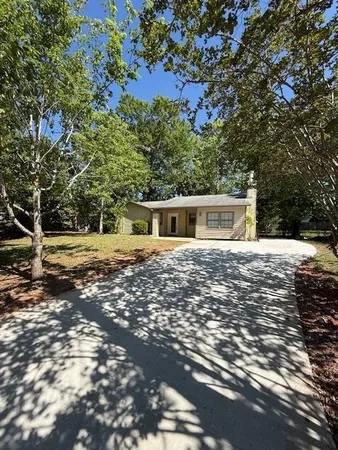 $2,000 | 2736 Vassar Road, Tallahassee, FL 32309