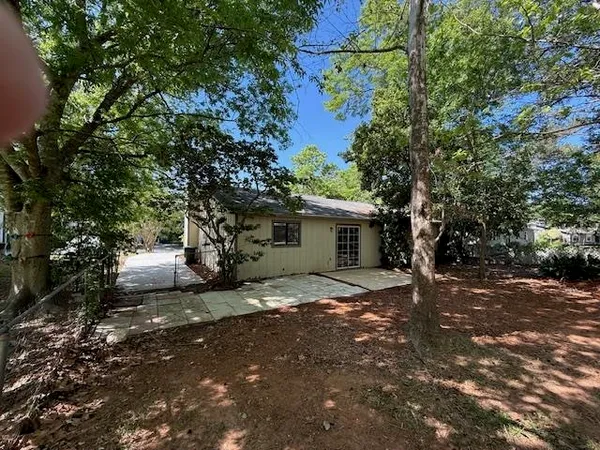 $2,000 | 2736 Vassar Road, Tallahassee, FL 32309