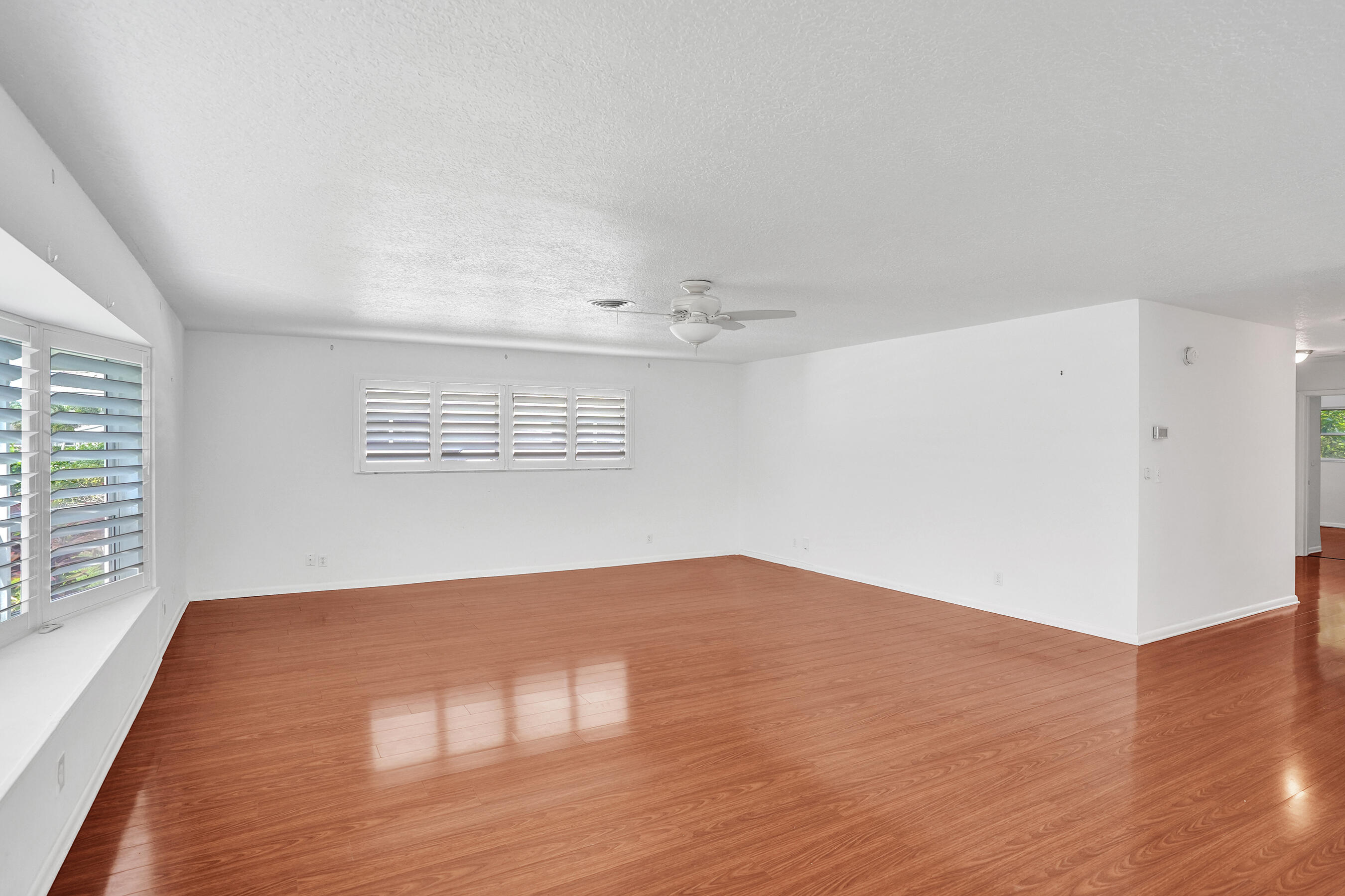 811 West Royal Palm Road Boca Raton, FL 33486 - Photo 14 of 34 DSC06782