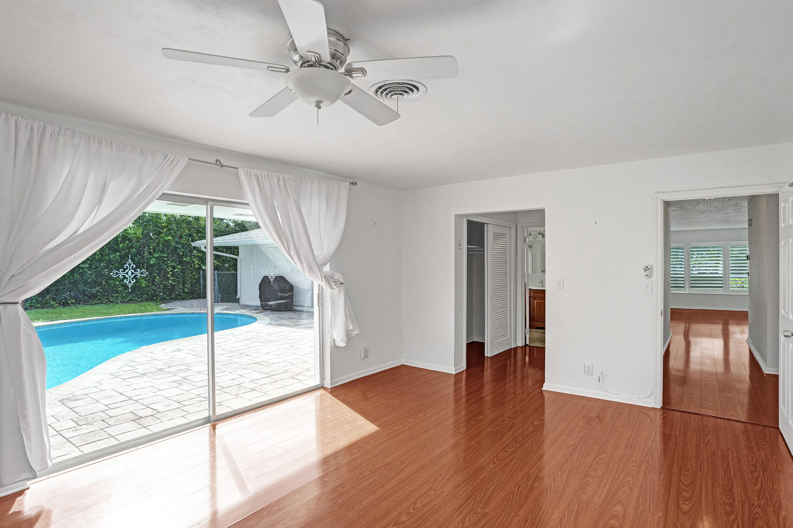 811 West Royal Palm Road Boca Raton, FL 33486 - Photo 17 of 34 DSC06794