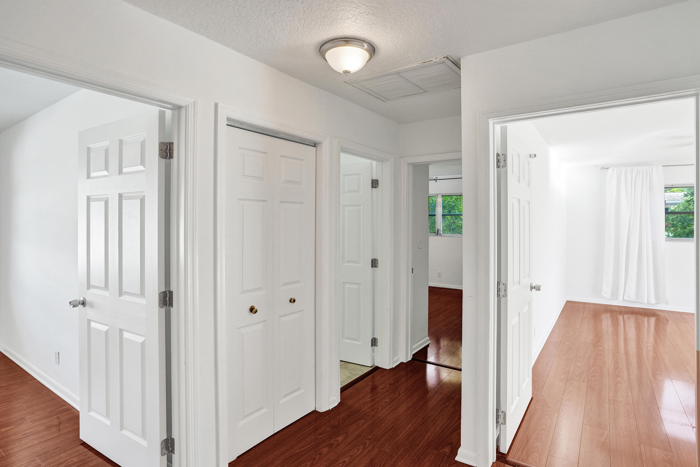 811 West Royal Palm Road Boca Raton, FL 33486 - Photo 20 of 34 DSC06785