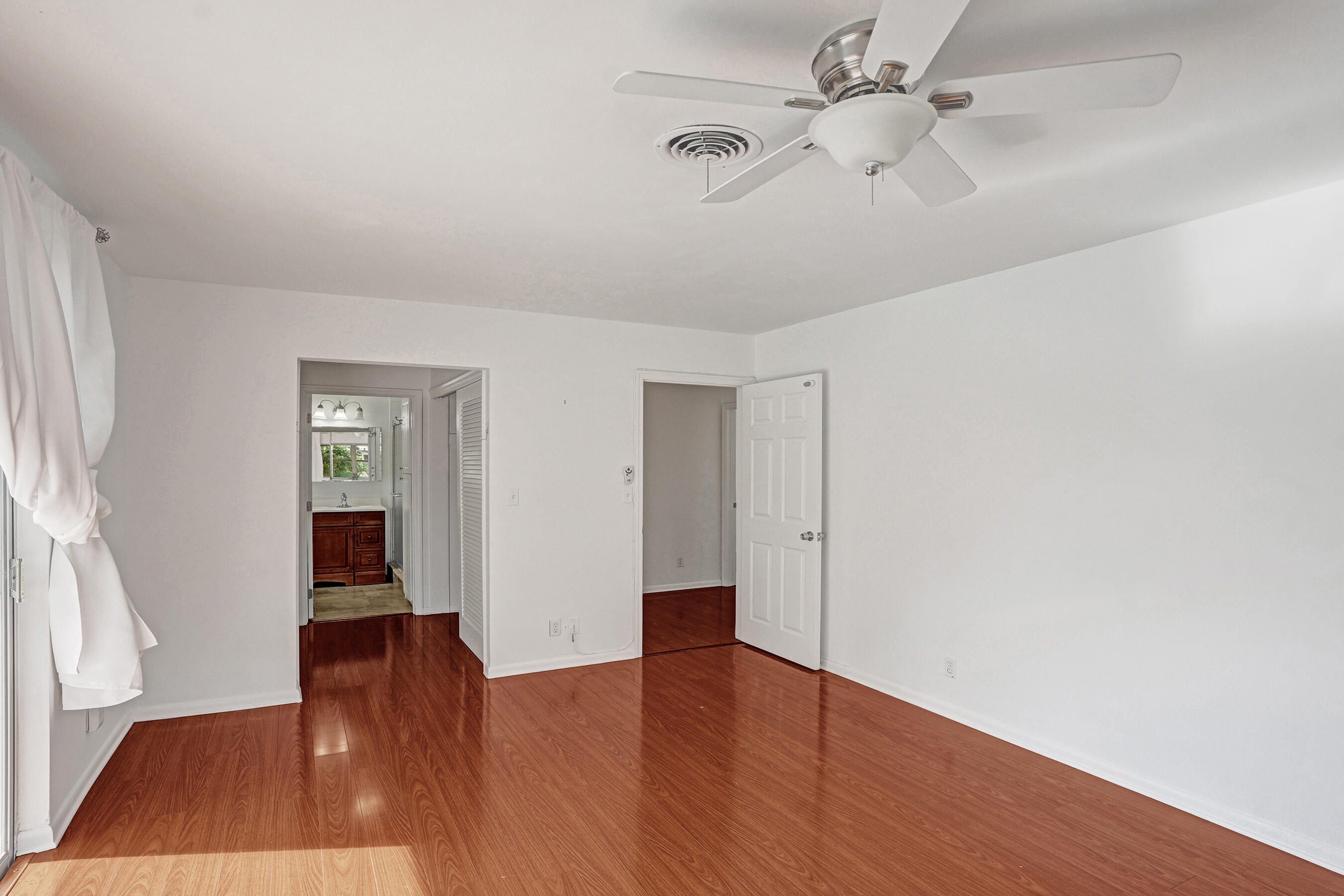 811 West Royal Palm Road Boca Raton, FL 33486 - Photo 21 of 34 DSC06797