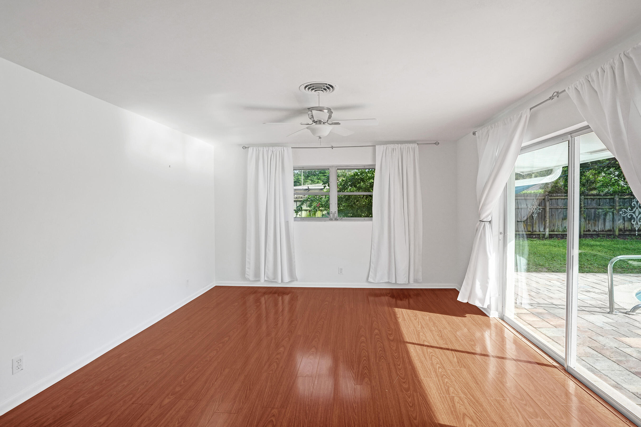 811 West Royal Palm Road Boca Raton, FL 33486 - Photo 23 of 34 DSC06809