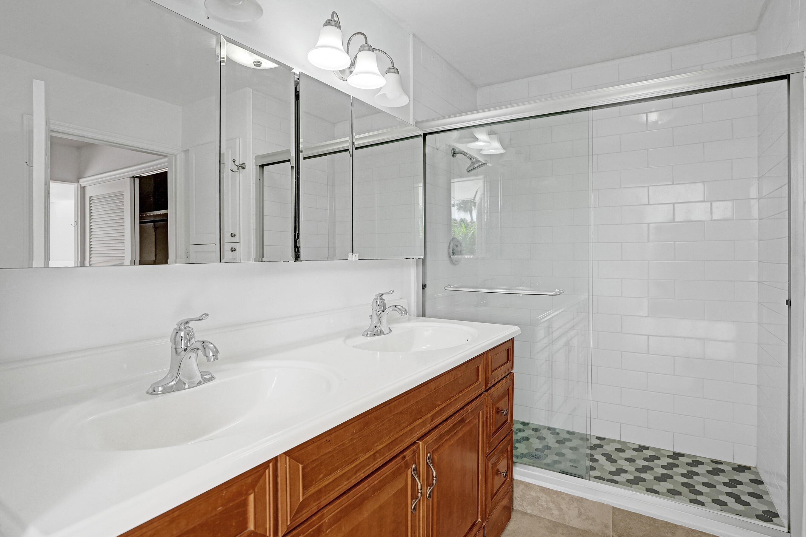 811 West Royal Palm Road Boca Raton, FL 33486 - Photo 24 of 34 DSC06833