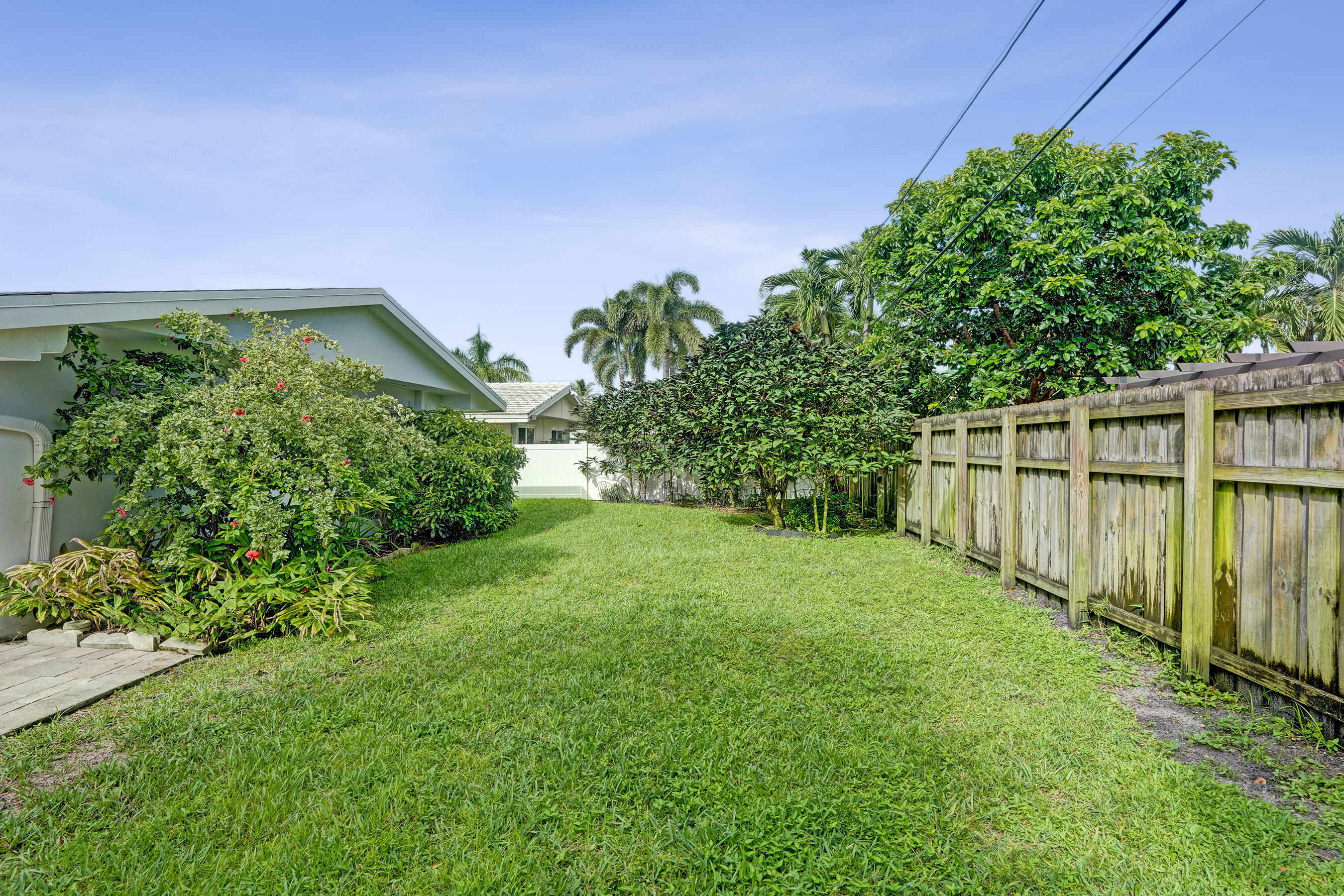 811 West Royal Palm Road Boca Raton, FL 33486 - Photo 33 of 34 DSC06848