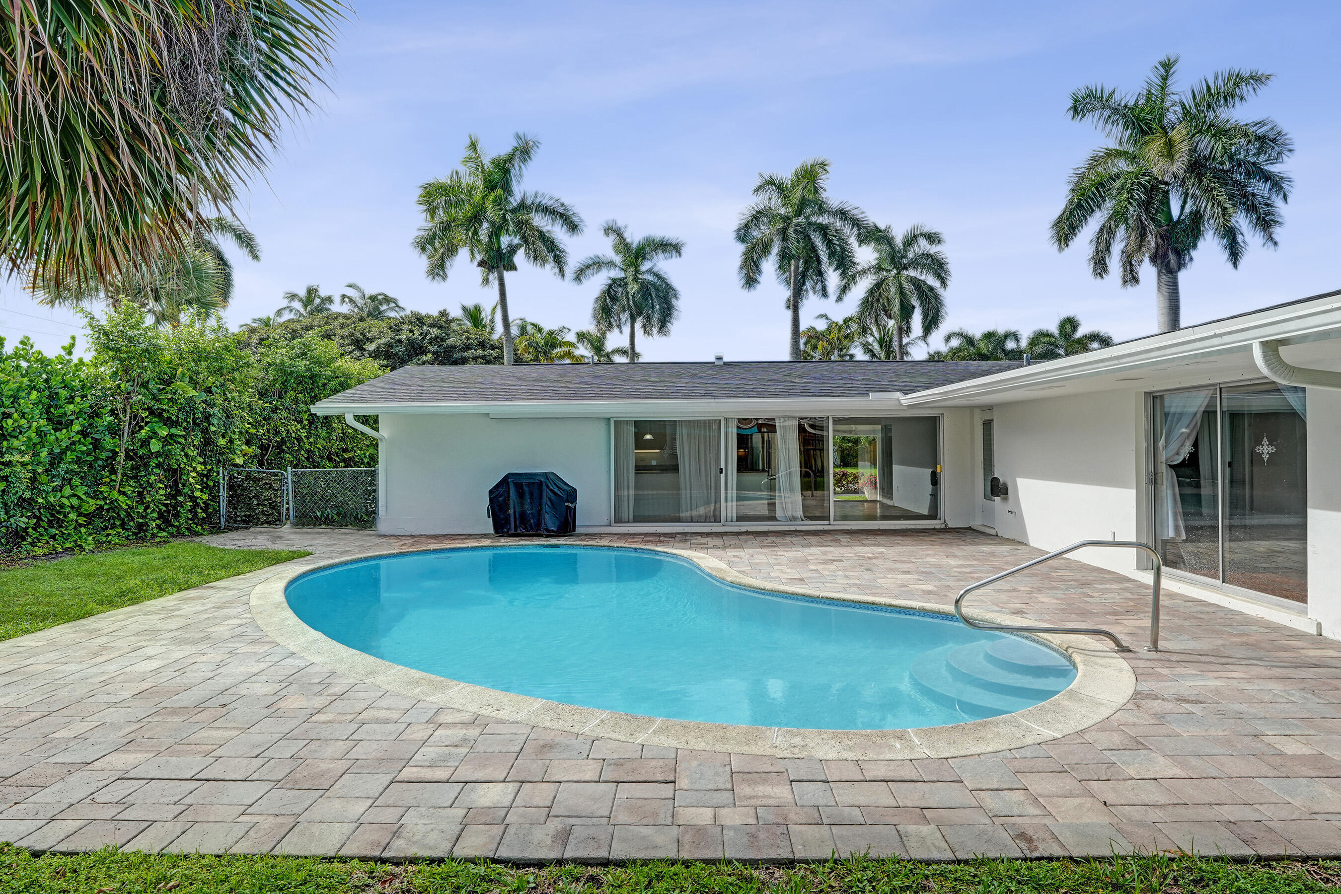 811 West Royal Palm Road Boca Raton, FL 33486 - Photo 4 of 34 DSC06845