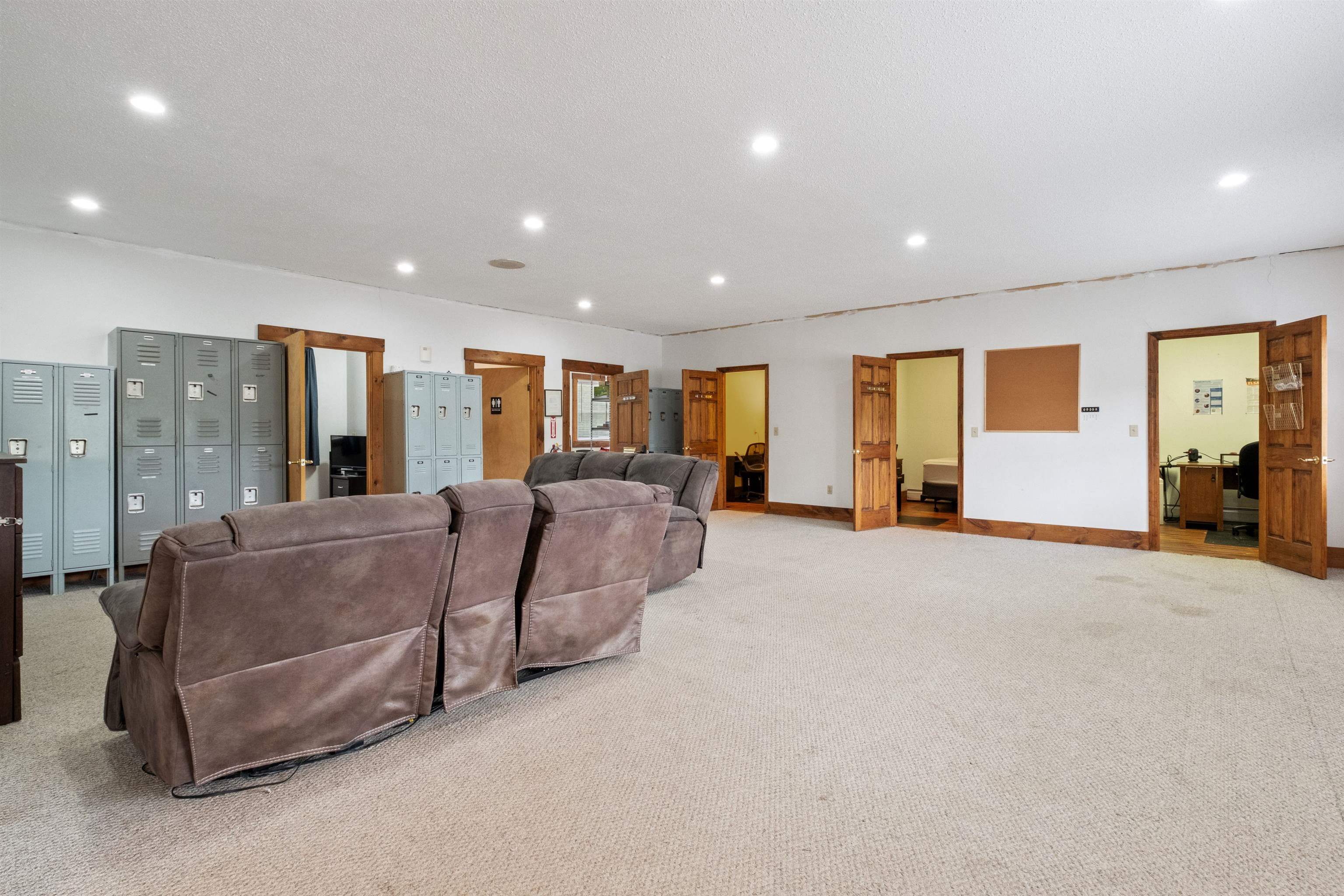 446 Highway 25 Warren, NH 03279 - Photo 13 of 60