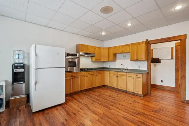 $475,000 | 446 Highway 25, Warren, NH 03279