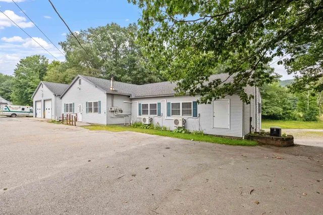 $475,000 | 446 Highway 25, Warren, NH 03279