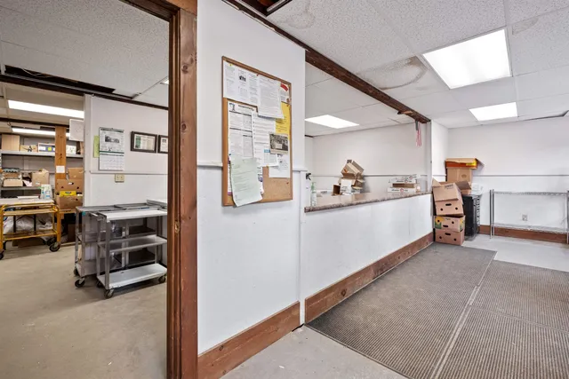 $475,000 | 446 Highway 25, Warren, NH 03279