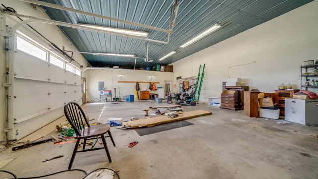 $489,000 | 298 Highway 2, Dixon, IL 61021