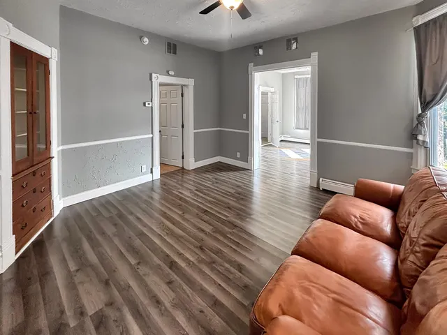 $1,450 | 417 X Mt Ida Street, St. Paul, MN 55130