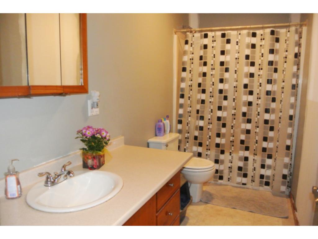 1293 Lake Road Milton, VT 05468 - Photo 20 of 28 Gallery Image 20