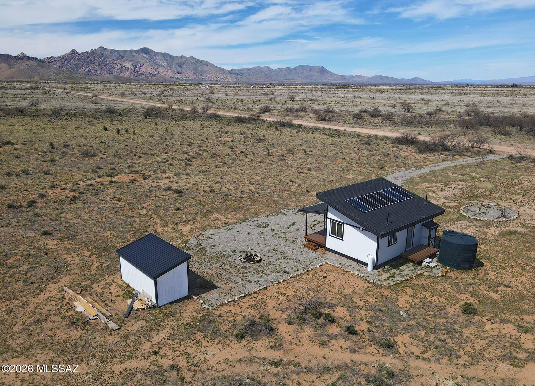 206 East Highland Road Pearce, AZ 85625 - Photo 2 of 28