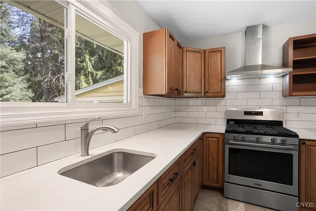 $278,900 | 8583 Green Lakes Road, Manlius, NY 13037