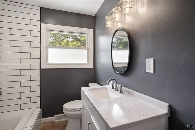 $278,900 | 8583 Green Lakes Road, Manlius, NY 13037