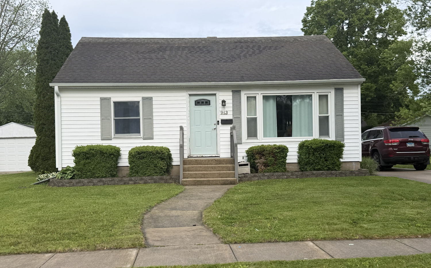 943 North 12th Street Rochelle, IL 61068 - Photo 1 of 17
