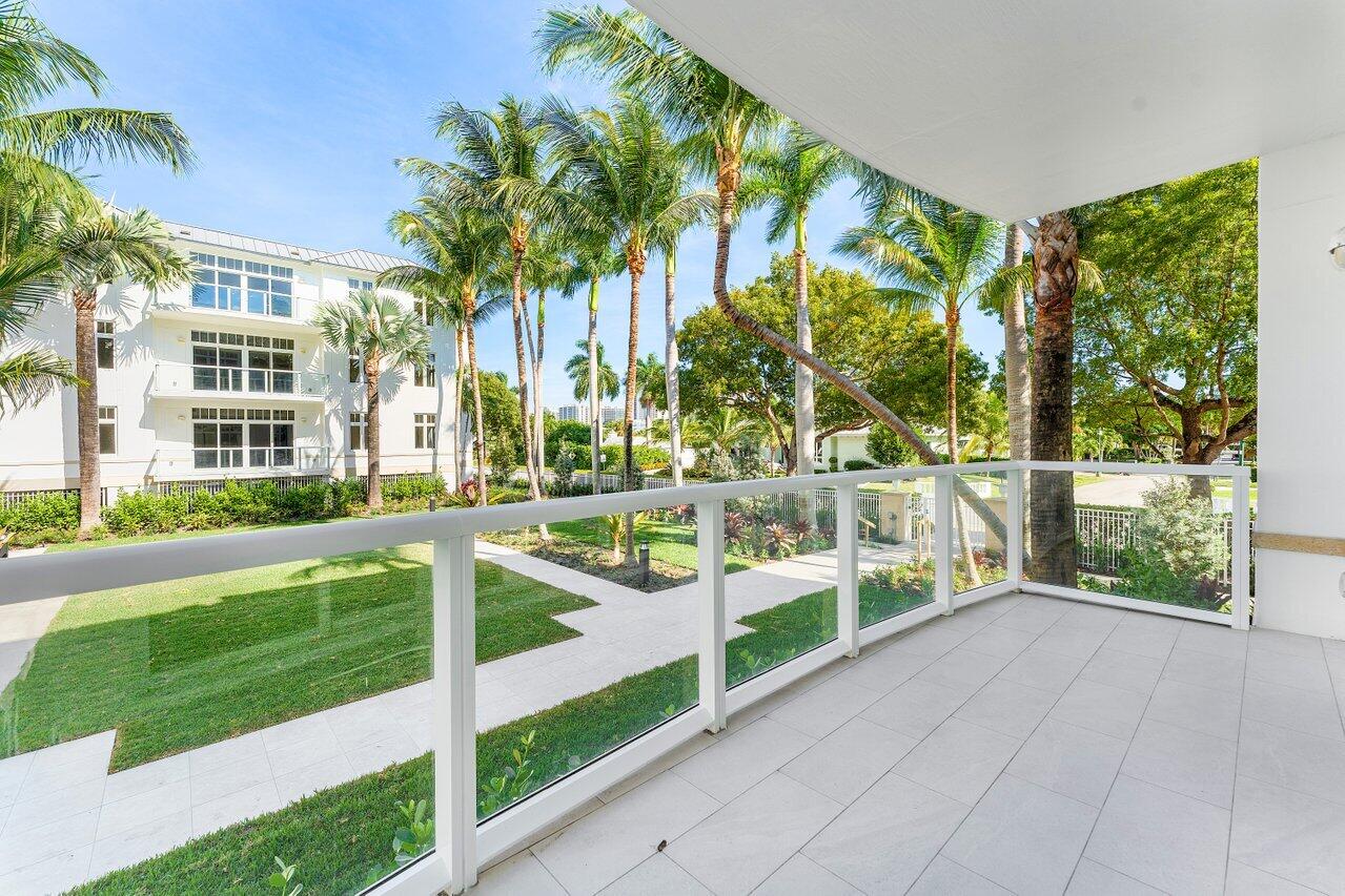 176-184 Lake Drive, Unit 4102 Palm Beach Shores, FL 33404 - Photo 11 of 26 026-184LakeDrive-4102-PalmBeachShores-FL