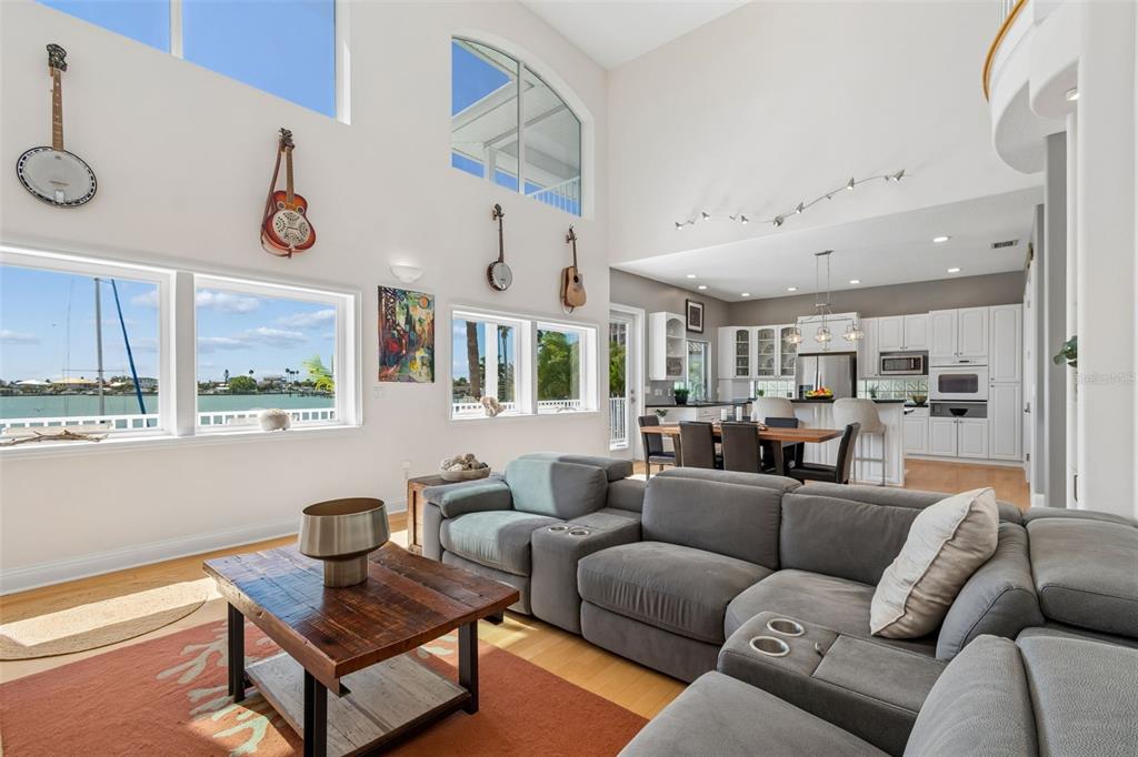 874 Bay Point Drive Madeira Beach, FL 33708 - Photo 19 of 85