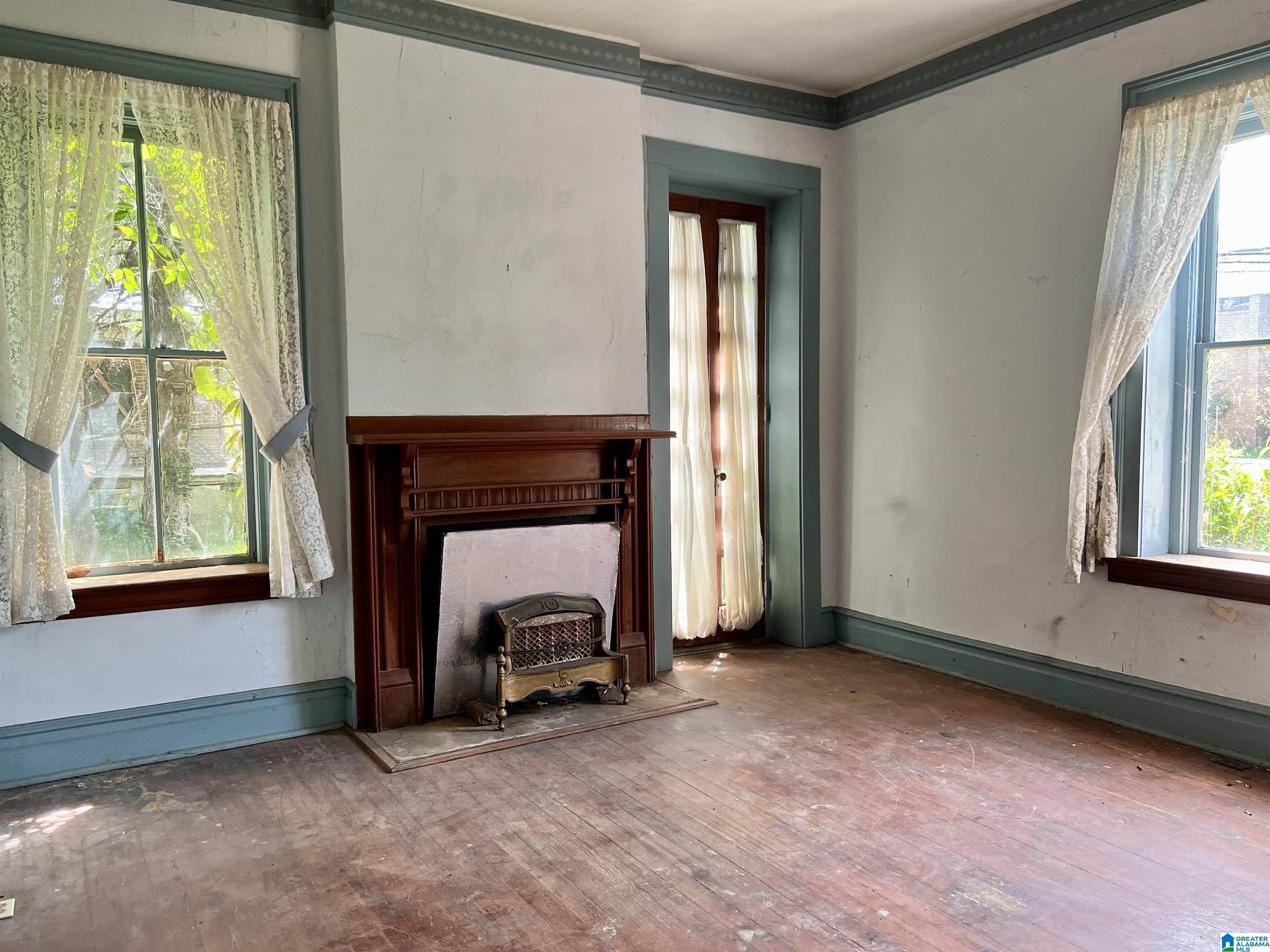 202 Coffee Street Talladega, AL 35160 - Photo 3 of 54