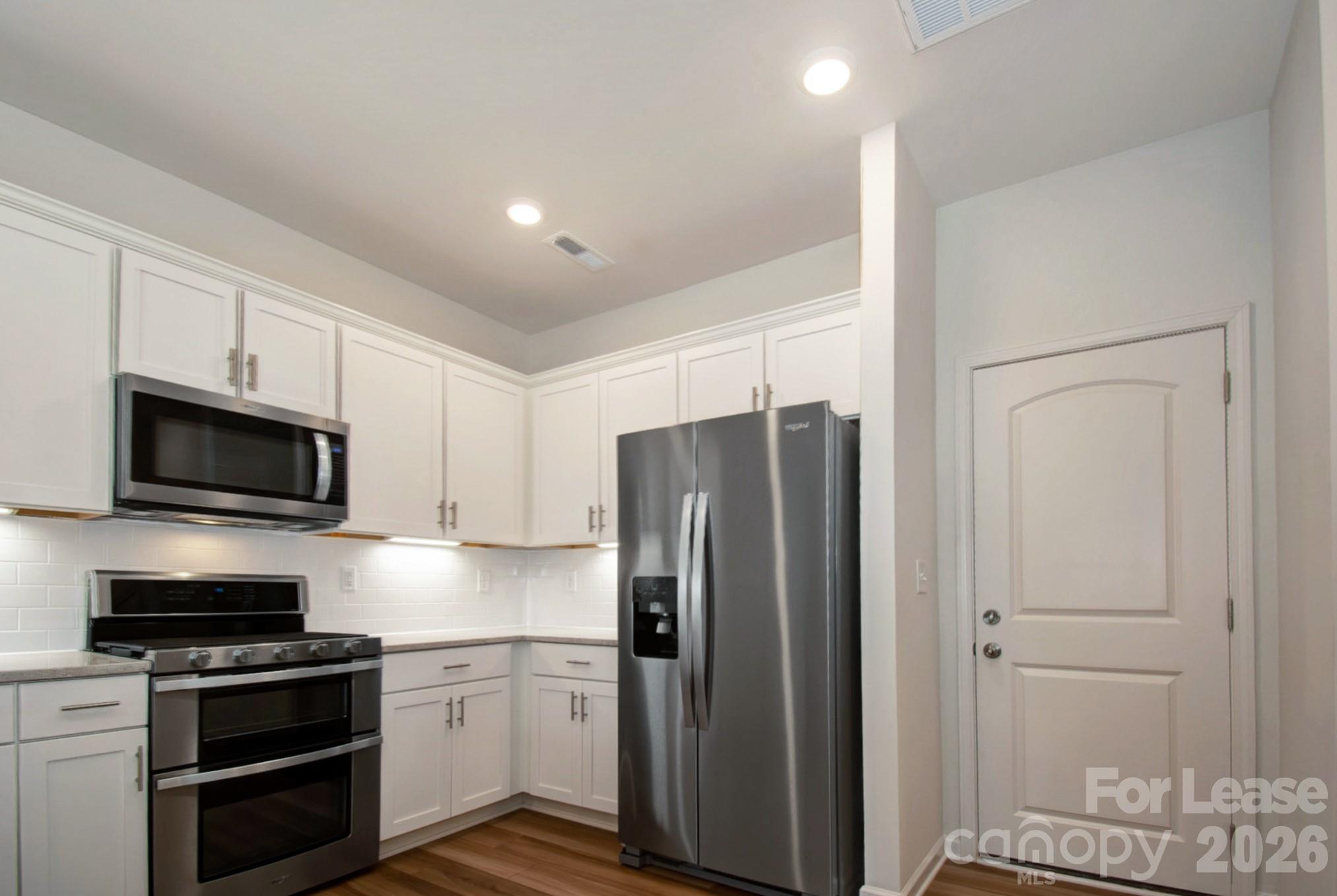 2159 Stevens Mill Road Matthews, NC 28104 - Photo 8 of 22 Gallery Image 8