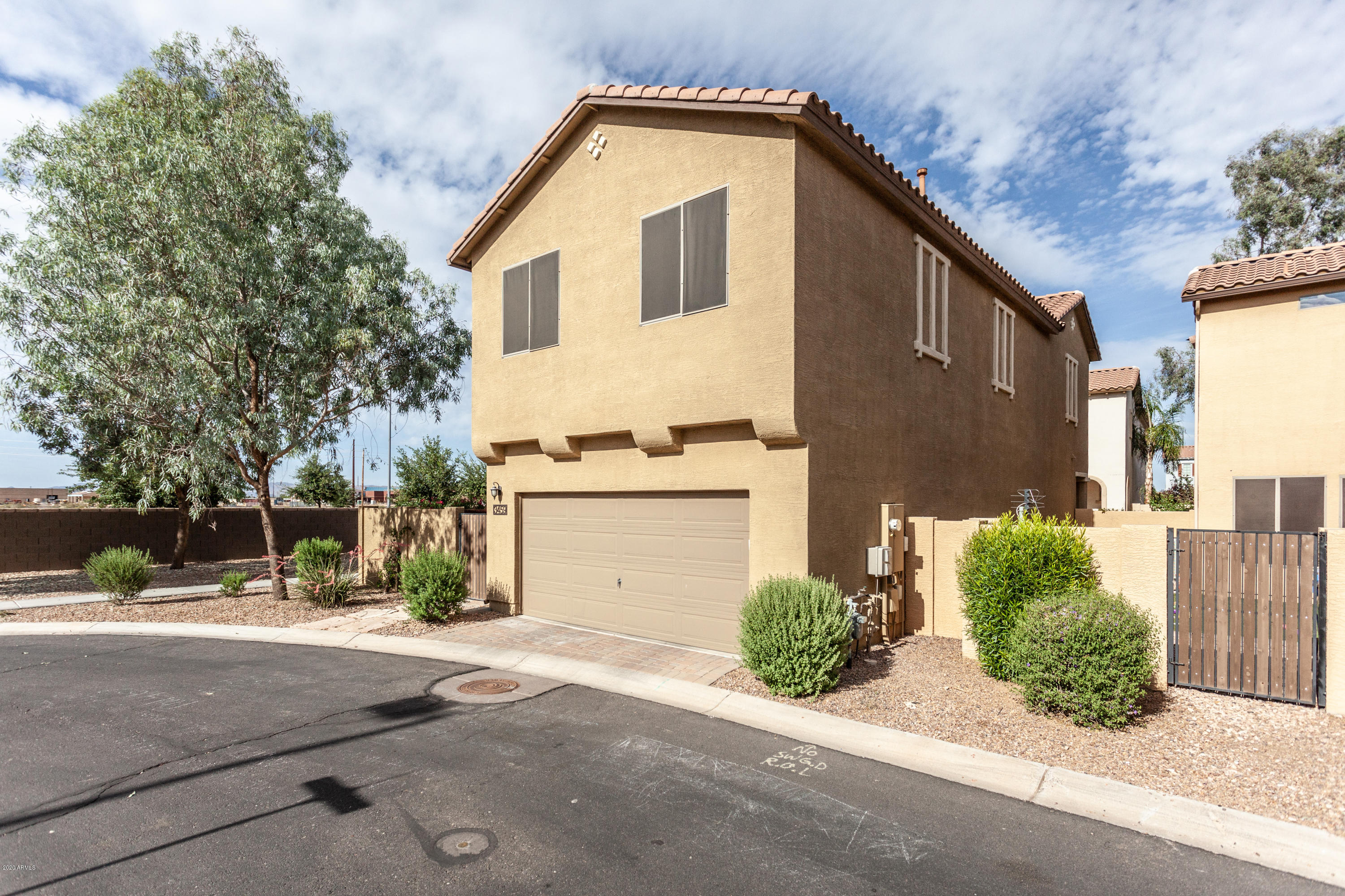 3459 South Bandit Road Gilbert, AZ 85297 - Photo 2 of 23 IMG_1401