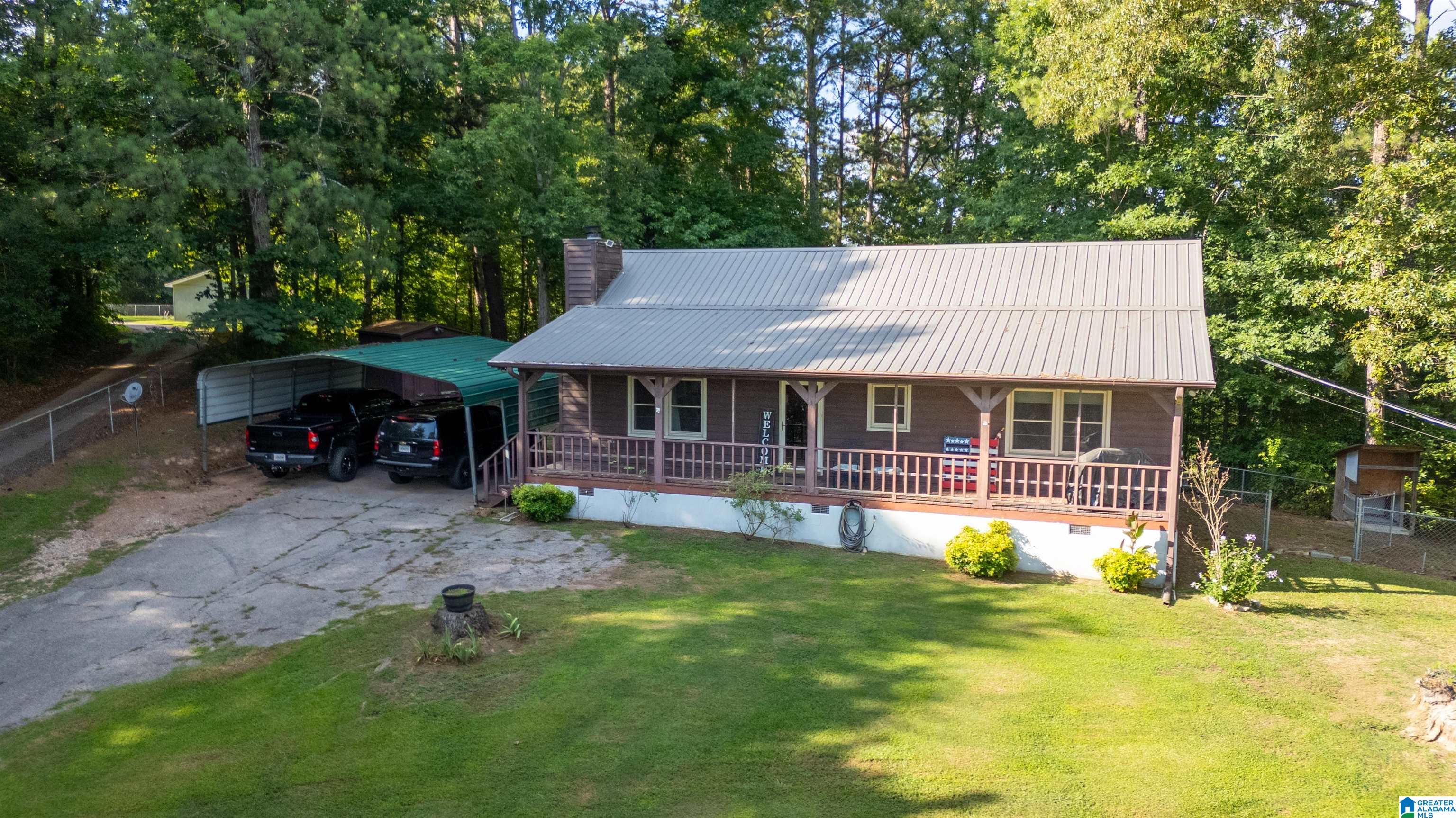 710 Patterson Lake Road Jacksonville, AL 36265 - Photo 3 of 32