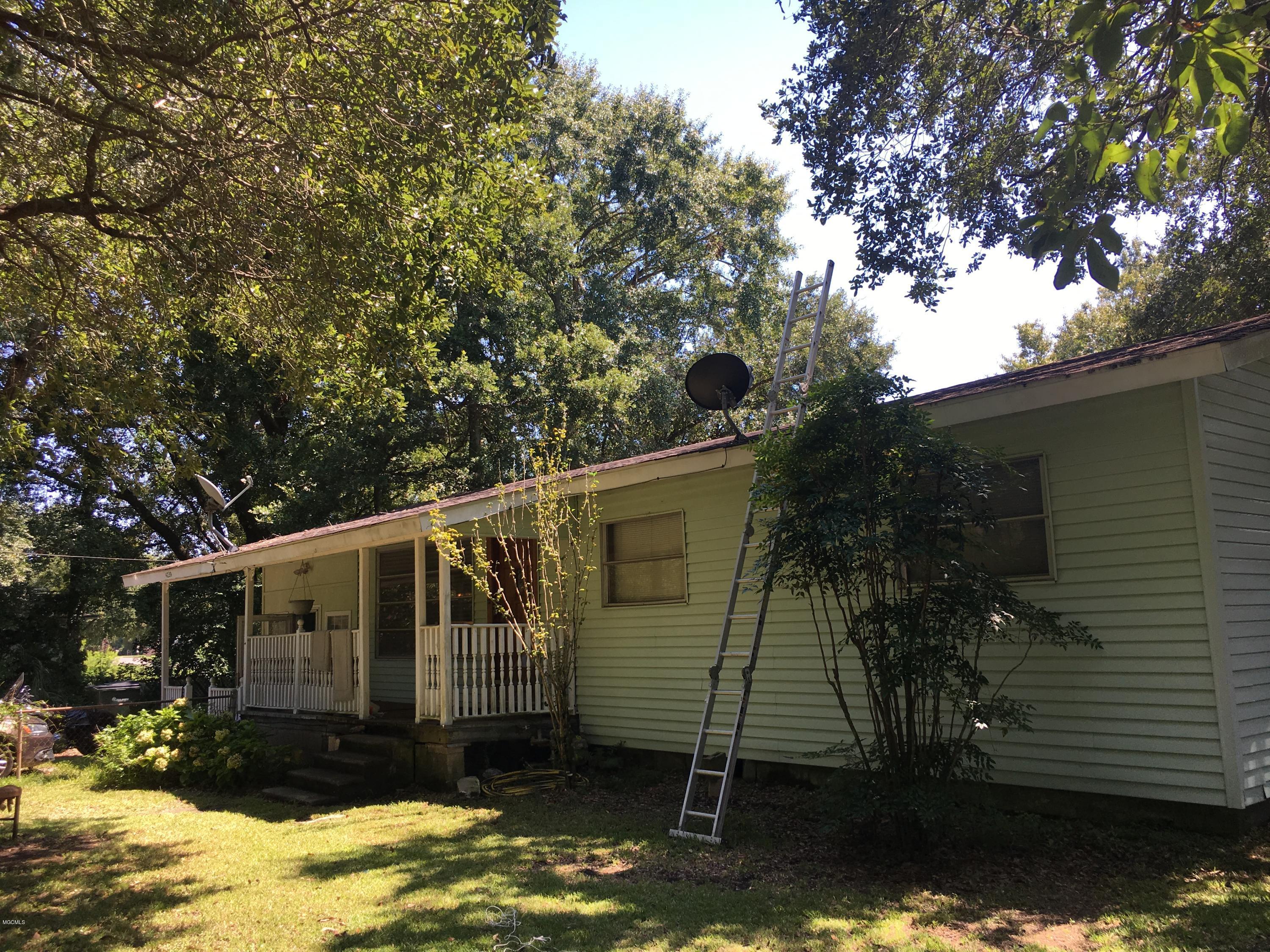 4239 Walter Street Moss Point, MS 39563 - Photo 15 of 16 IMG_1765 (1)