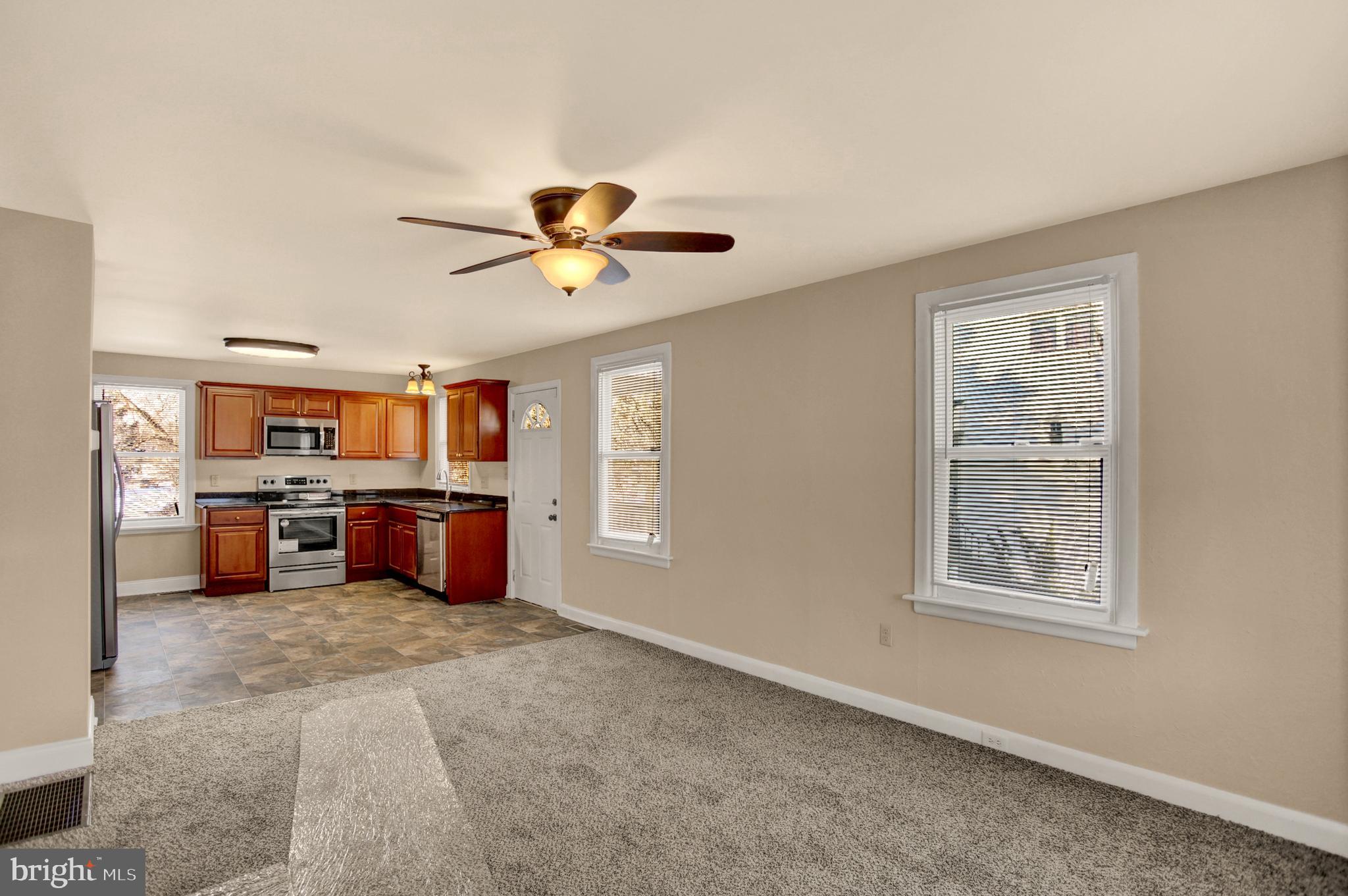 4721 East Trindle Road Mechanicsburg, PA 17050 - Photo 3 of 31 Gallery Image 3