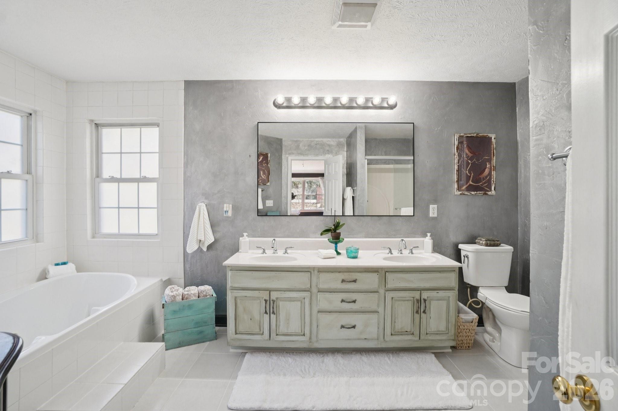 4005 Little River Road Hendersonville, NC 28739 - Photo 25 of 48