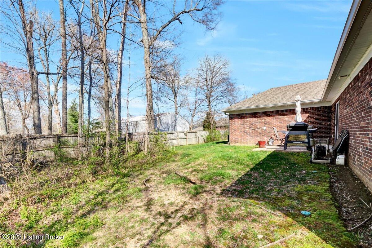 6458 Renate Road Louisville, KY 40291 - Photo 27 of 32 Exterior