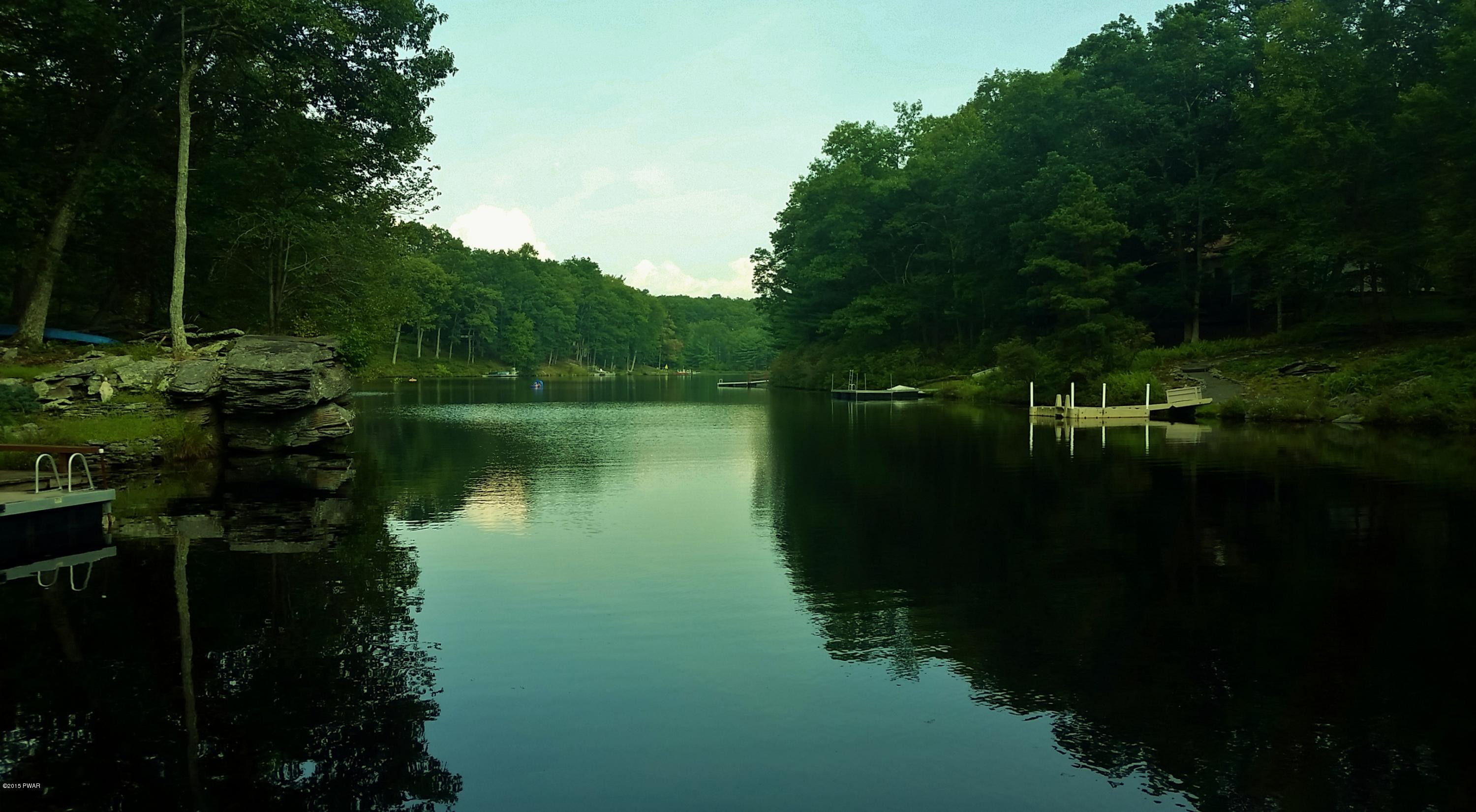 476 Log Tavern Road Milford, PA 18337 - Photo 23 of 34 Gallery Image 23