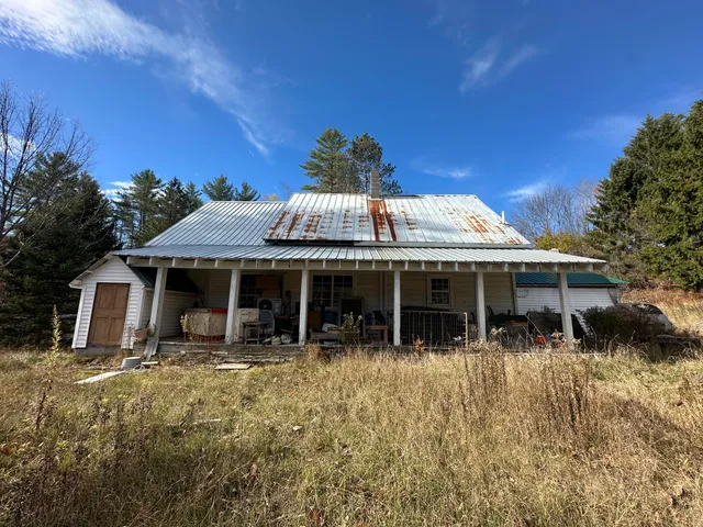 $299,900 | 1250 River Road, Madrid Township, ME 04966