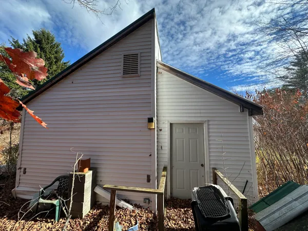 $299,900 | 1250 River Road, Madrid Township, ME 04966