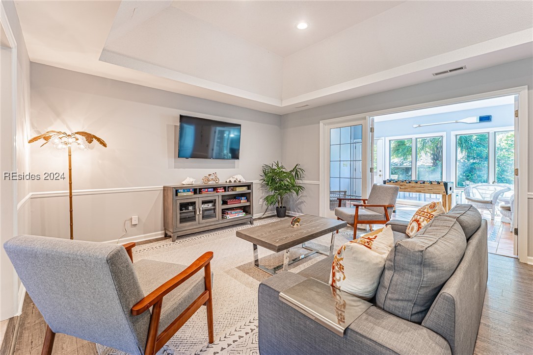 8 Surf Scoter Road Hilton Head Island, SC 29928 - Photo 4 of 76