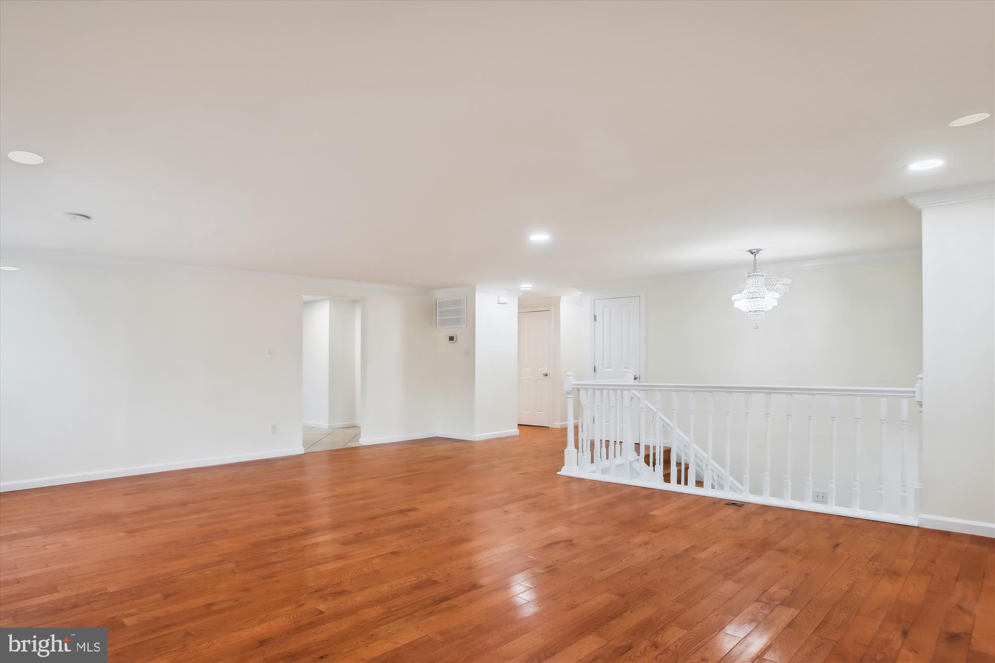 7660 Fallswood Way Lorton, VA 22079 - Photo 5 of 20