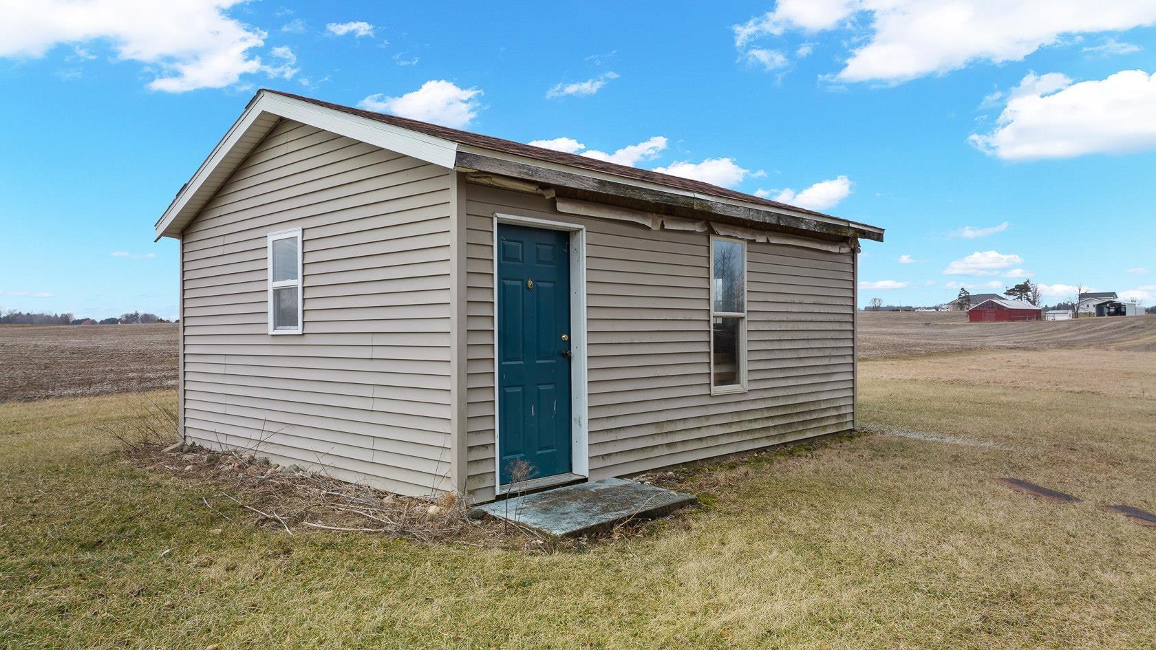 8038 East Baseline Road Avilla, IN 46710 - Photo 16 of 21