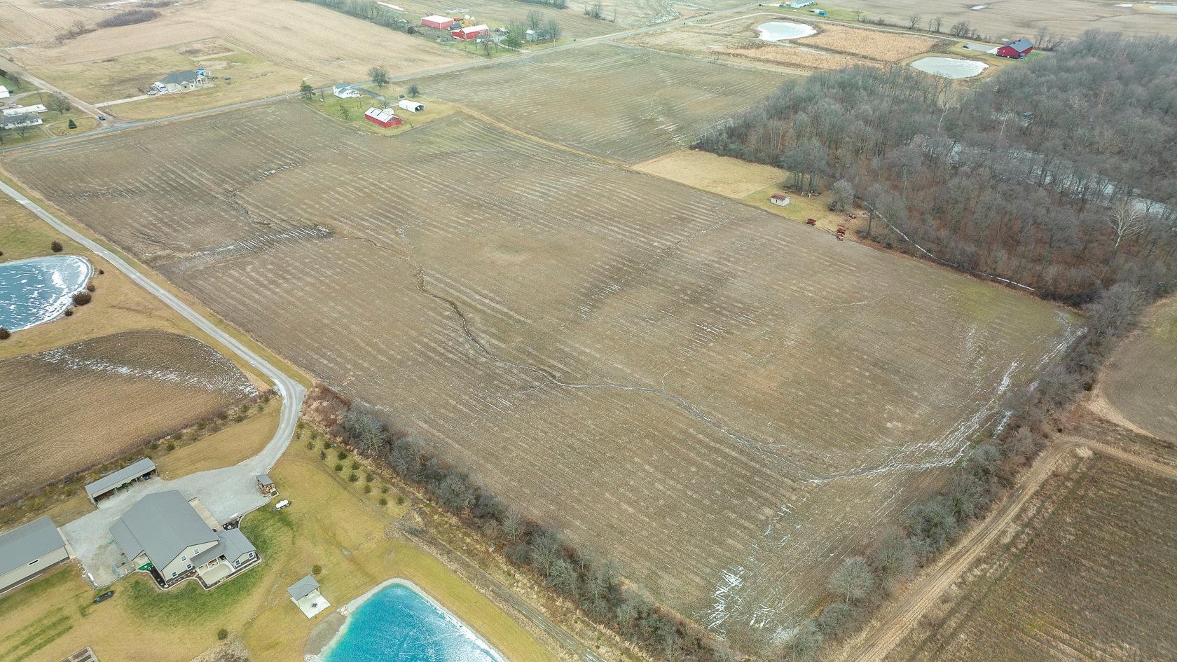 8038 East Baseline Road Avilla, IN 46710 - Photo 3 of 21