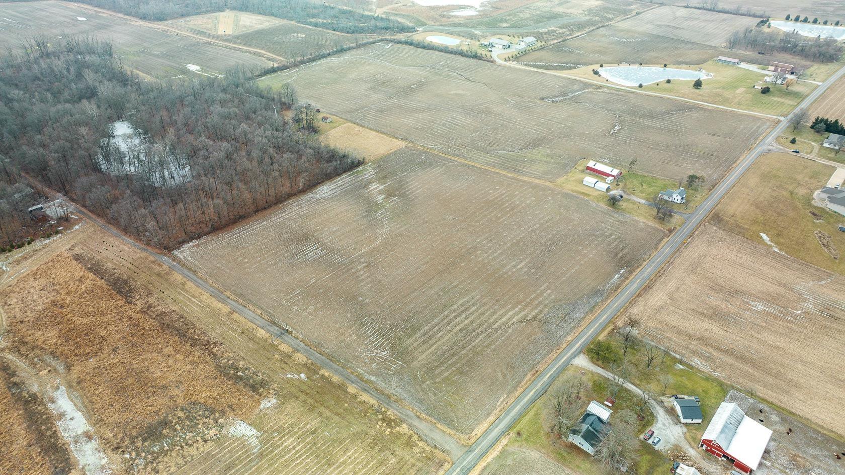 8038 East Baseline Road Avilla, IN 46710 - Photo 5 of 21