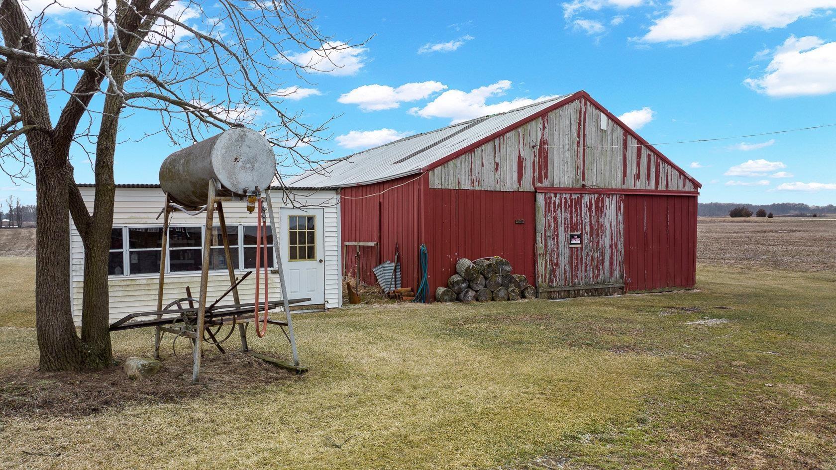 8038 East Baseline Road Avilla, IN 46710 - Photo 10 of 21
