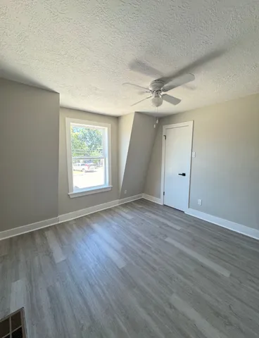 $1,300 | 218 South Pruett Street, Unit 218, Baytown, TX 77520