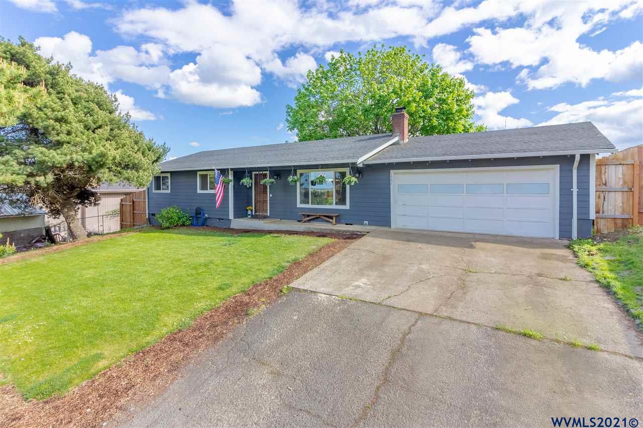 1351 Southwest Maple Street Dallas, OR 97338 - Photo 1 of 26